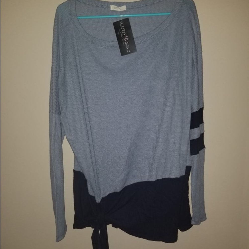 Soft cotton long sleeve top.